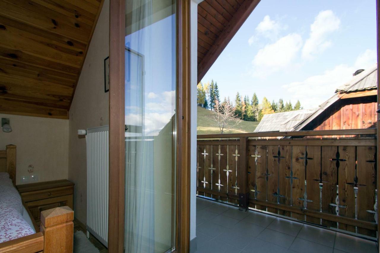 Kmetija Matk Villa โซลกาวา ภายนอก รูปภาพ